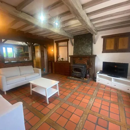 Maison La Thierache Casa de Férias *